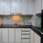 Comfy And Modern 2Br Grand Kamala Lagoon Apartment By Travelio